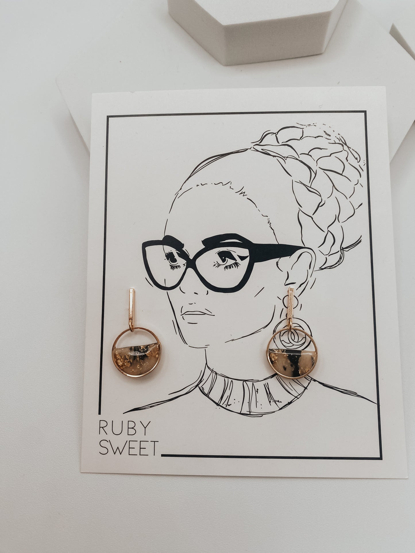 Lien Earring